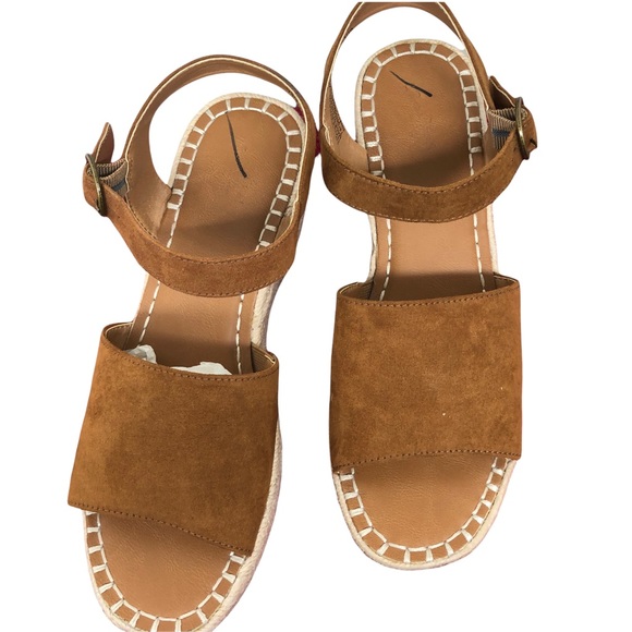 Universal Threads Faux Suede Espadrilles Gently Used SZ 10 Wedge Heel Sandal - Picture 6 of 8